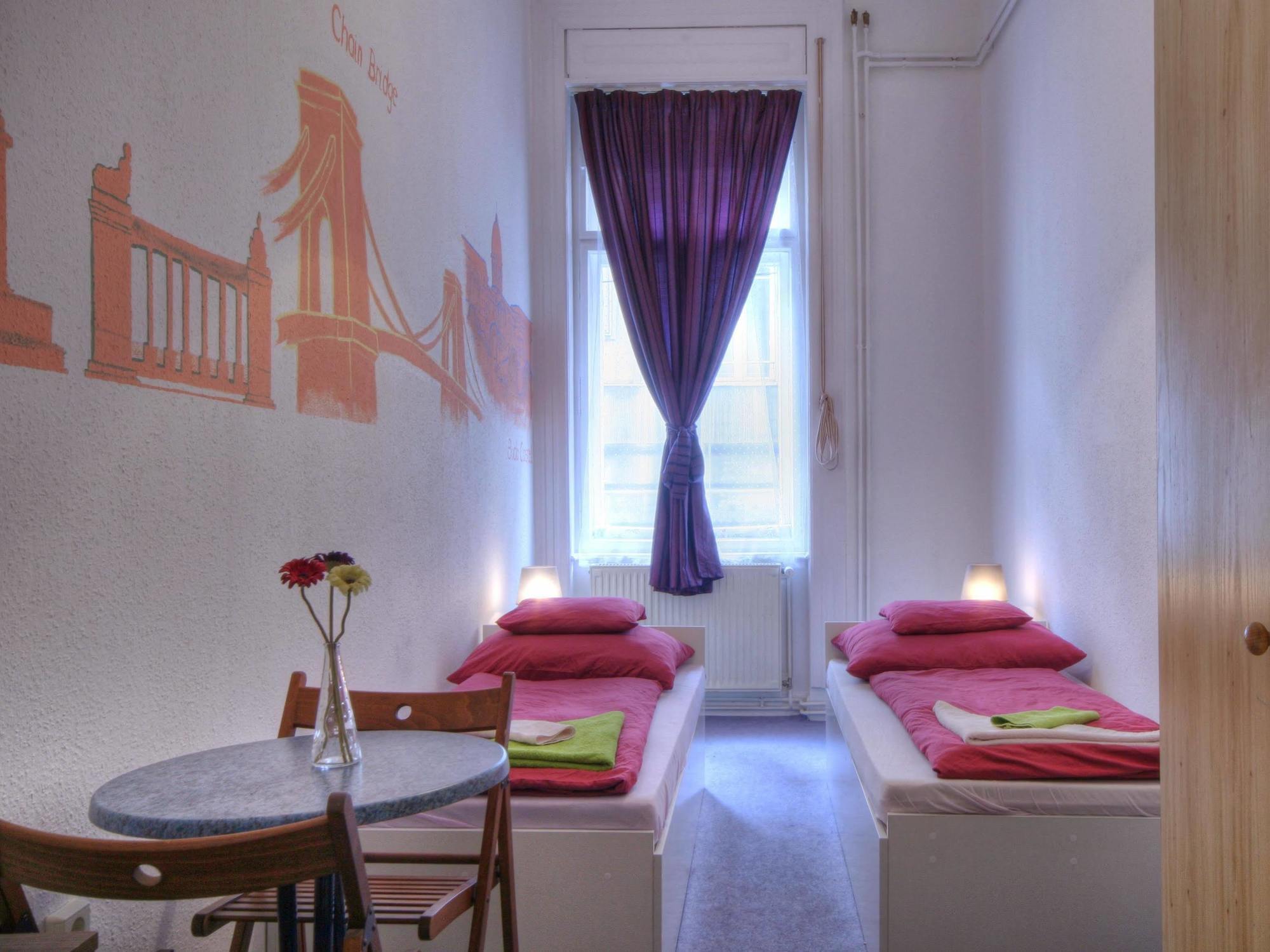 Opera Guesthouse Budapest Exterior photo